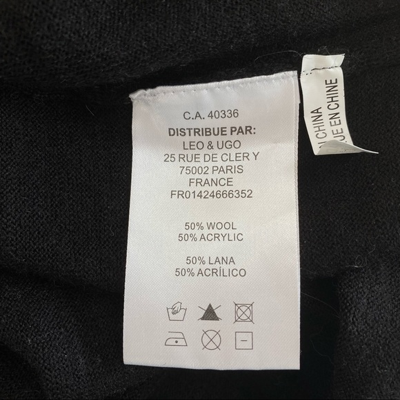 LEO & UGO Women's Lightweight Black Sweater US4 ($219) - Picture 4 of 4